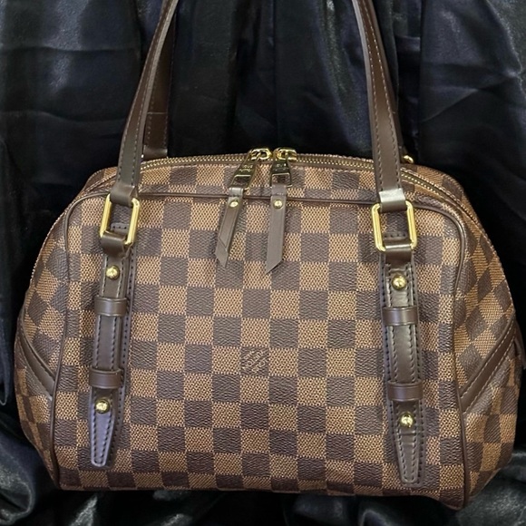 Louis Vuitton Brown Checkered Shoulder Bag Rivington PM authentic - Picture 4 of 5